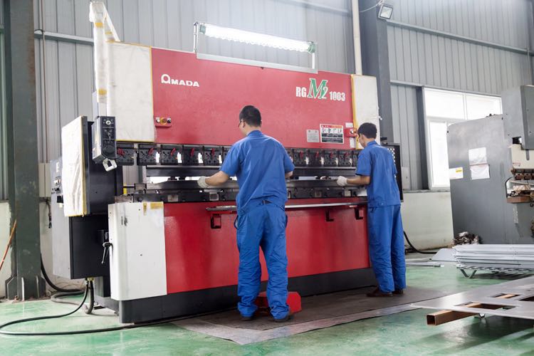 森吉風(fēng)生產(chǎn)車(chē)間 森吉風(fēng)生產(chǎn)車(chē)間